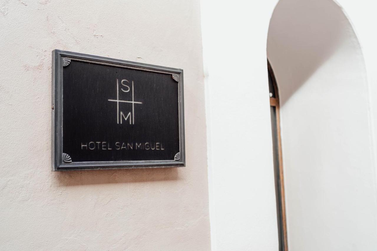 Hotel San Miguel มาโอน ภายนอก รูปภาพ