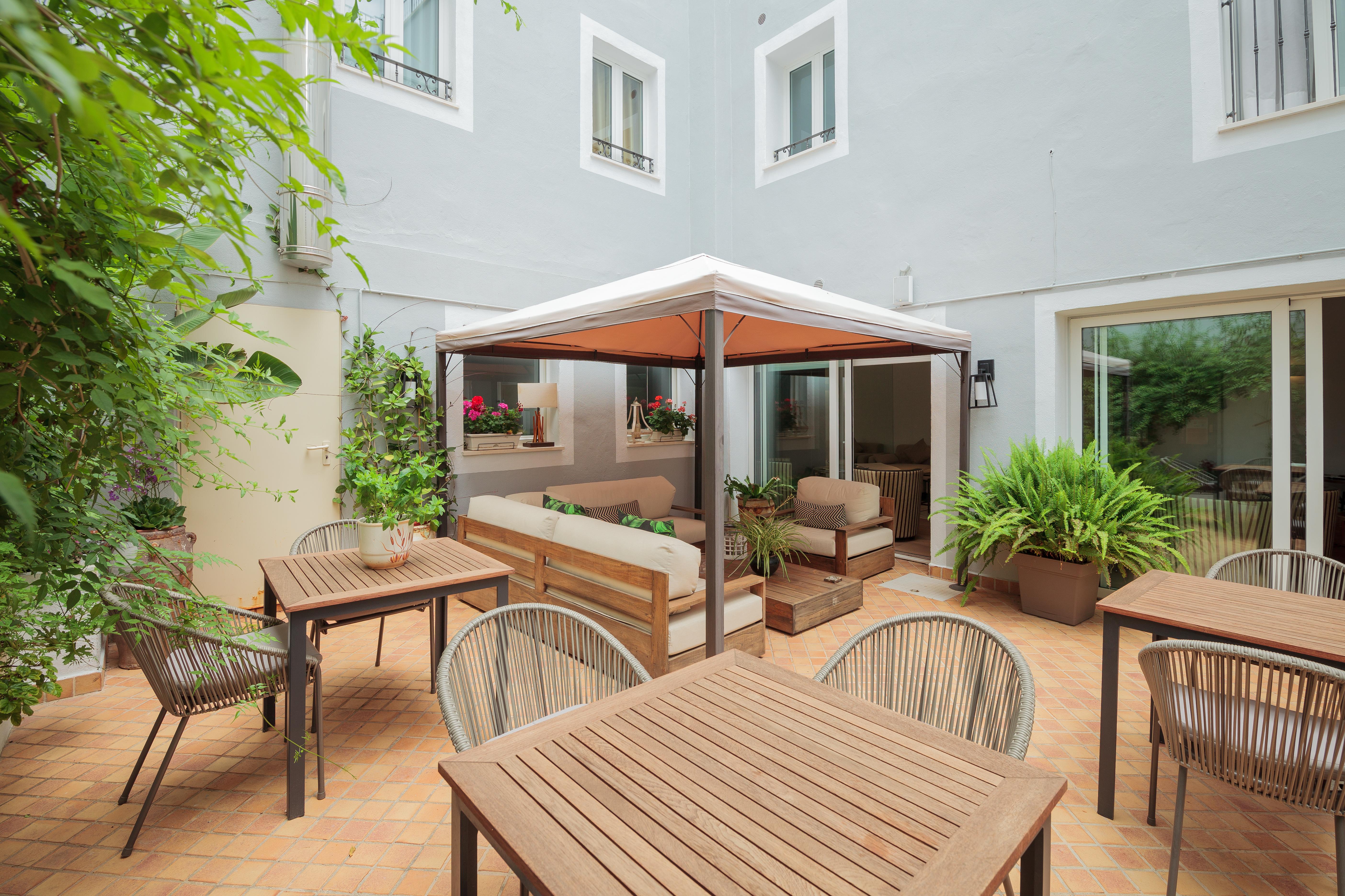 Hotel San Miguel มาโอน ภายนอก รูปภาพ