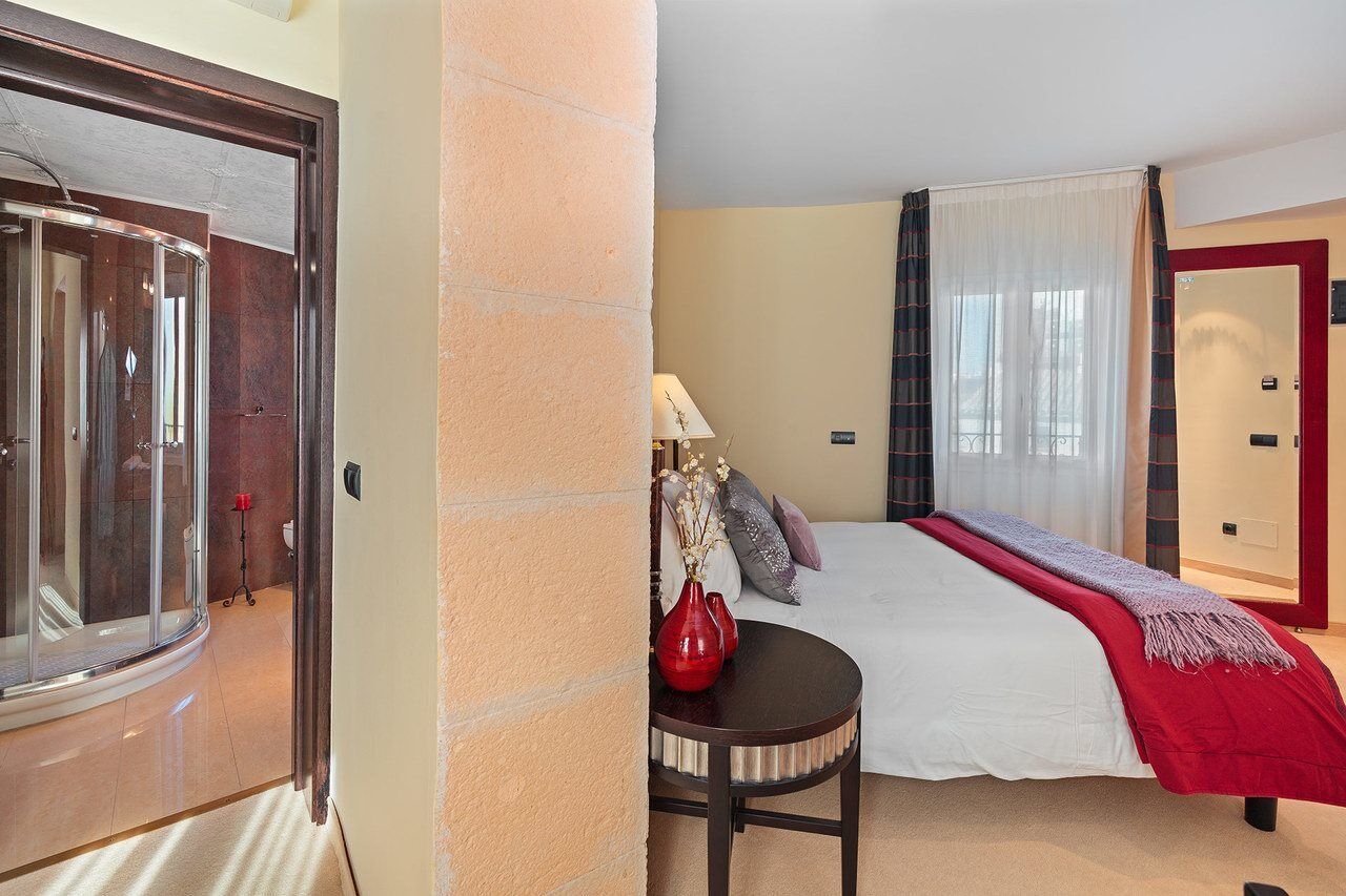 Hotel San Miguel มาโอน ภายนอก รูปภาพ